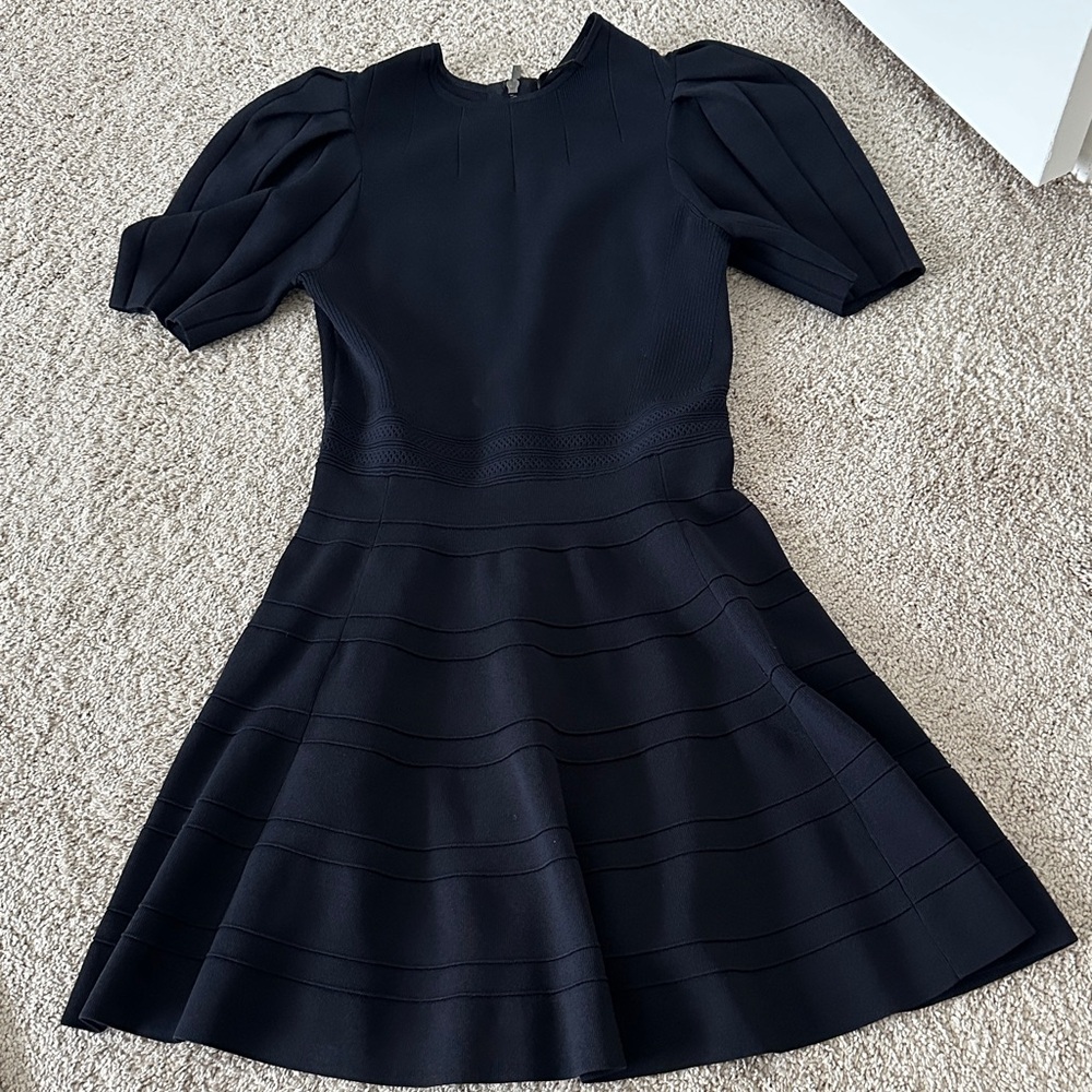 Ted Baker London navy Puff Sleeve Dress, XS size 0